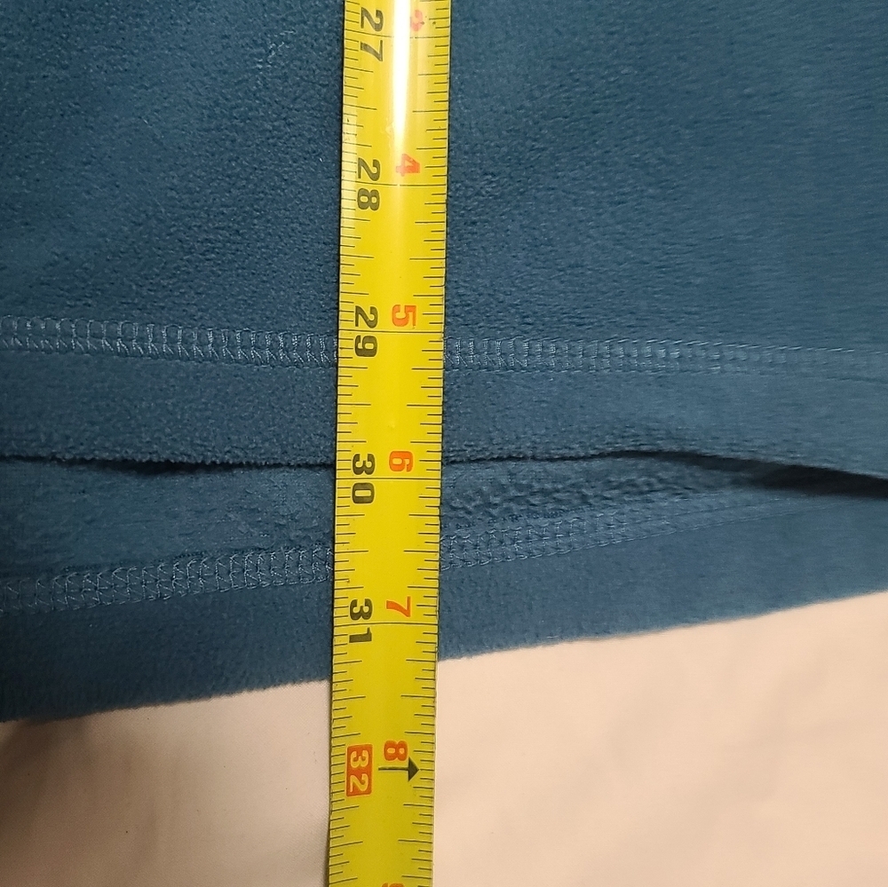 Blue fleece pullover - Picture 6 of 8